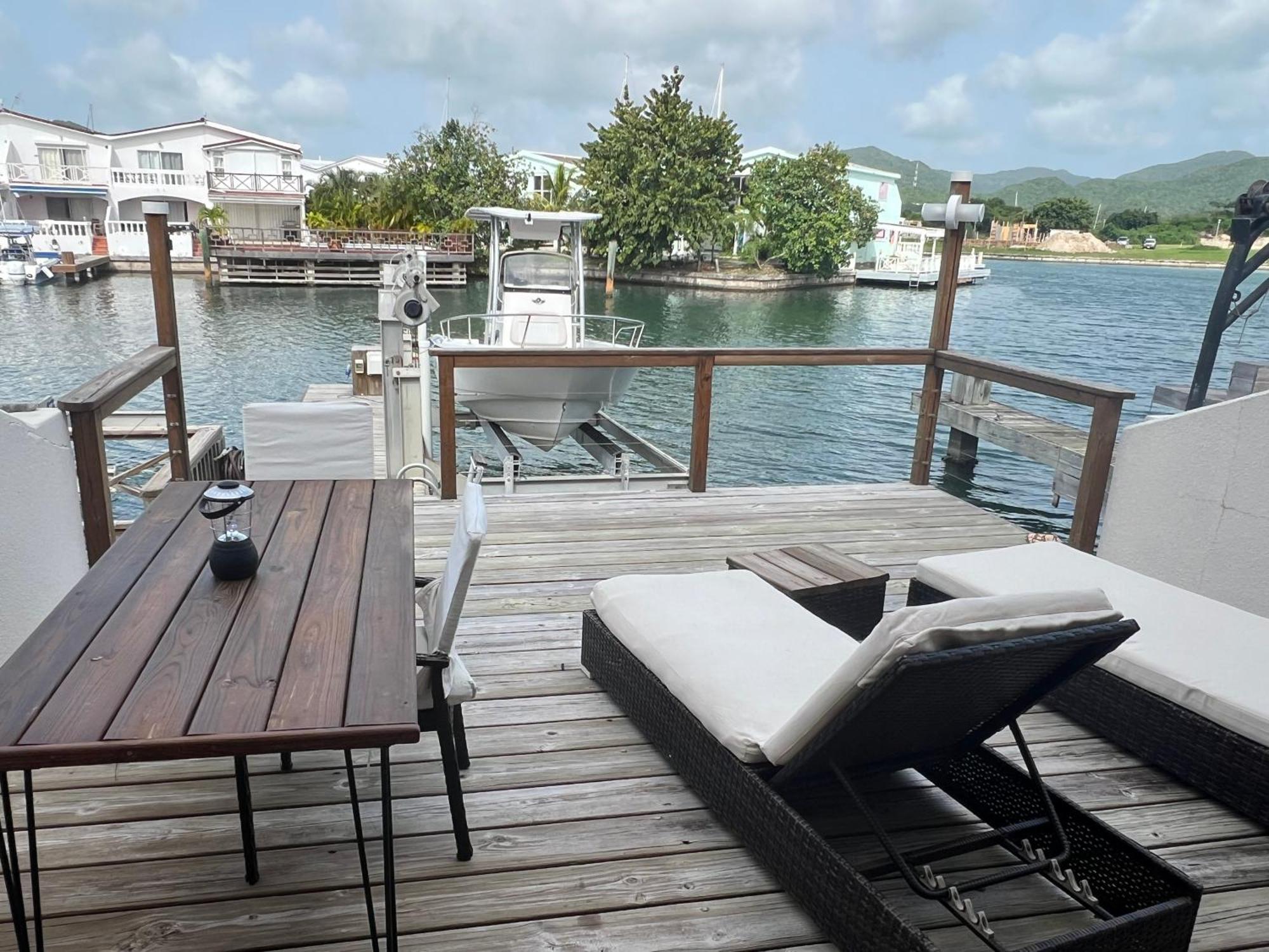 Antigua Chiama Italia Villas Jolly Harbour Exterior foto